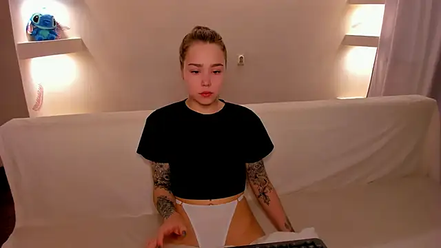 YourMegan online show from 10-27-25, 07:59