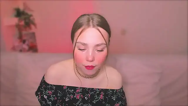 YourMegan online show from 05-04-26, 05:49