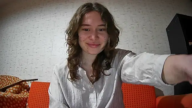 girliemilk online show from 01-19-26, 03:05