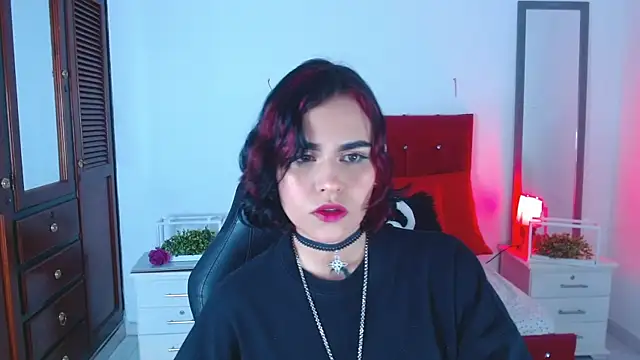 veronica luar online show from 12-03-25, 04:24