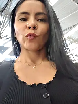 Snapshot of hema_gold chatting on 09-23-25, 05:09 hema gold online show from 09-23-25, 05:09