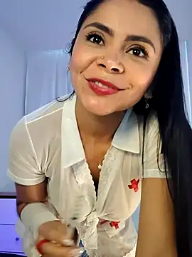 Snapshot of hema_gold chatting on 10-31-25, 03:52 hema gold online show from 10-31-25, 03:52