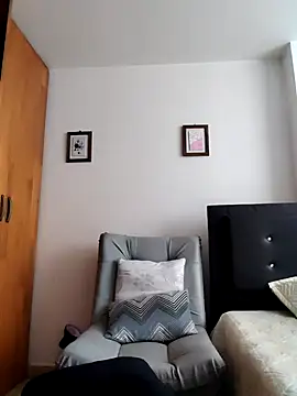 Snapshot of hema_gold chatting on 01-14-26, 06:00 hema gold online show from 01-14-26, 06:00