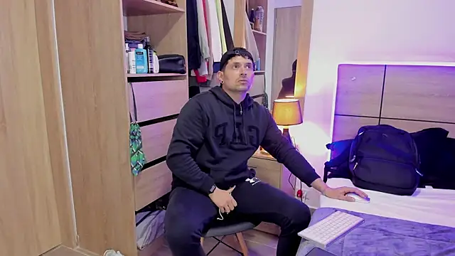 ILoveNYStyle online show from 03-12-25, 01:36