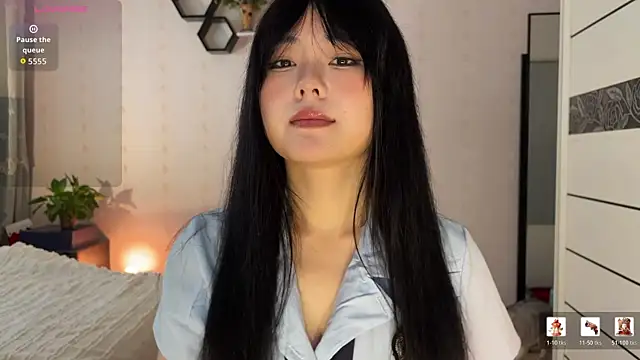 nanaliu6 online show from 02-06-26, 01:12