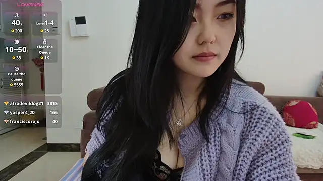 nanaliu6 online show from 03-17-25, 06:51