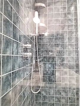 PrincessEileen89 online show from 10-25-25, 07:07