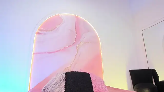 Sofii Lopezz online show from 12-16-25, 11:36