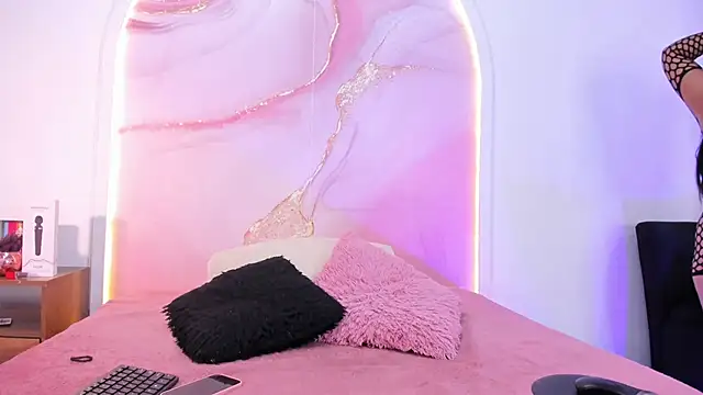 Sofii Lopezz online show from 10-16-25, 11:40