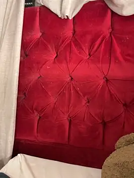 akirahattori online show from 10-25-25, 02:33