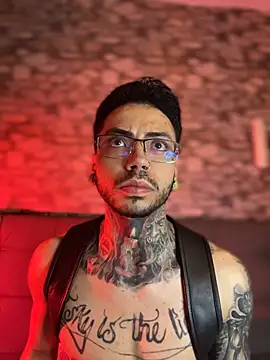 Walker Thomas1 online show from 03-24-26, 12:16