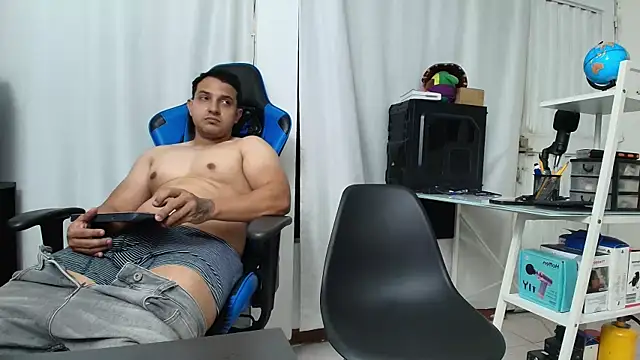 ema abby online show from 03-08-26, 04:16