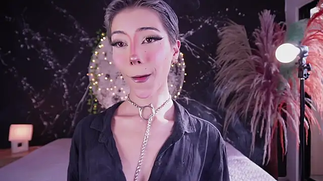 Snapshot of soidai_miiu chatting on 11-29-25, 09:26 soidai miiu online show from 11-29-25, 09:26