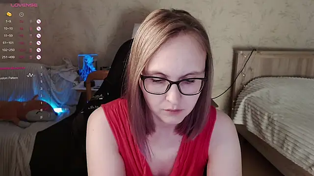Agatha Mott online show from 10-13-25, 05:09
