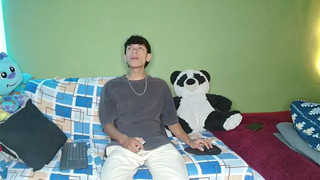 Snapshot of the_murderer chatting on 11-01-25, 03:28 the murderer online show from 11-01-25, 03:28