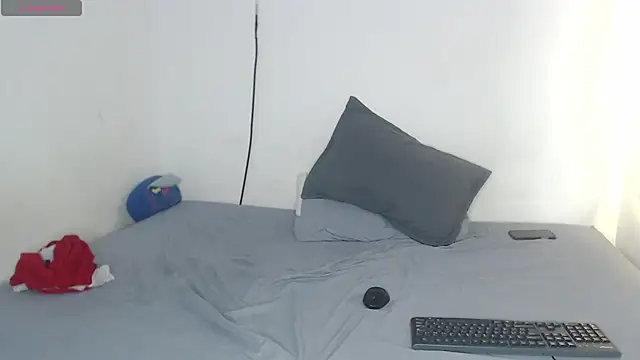 Snapshot of the_murderer chatting on 03-22-25, 08:40 the murderer online show from 03-22-25, 08:40