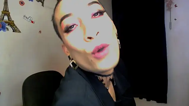 NovaNyx11 online show from 09-25-25, 09:21