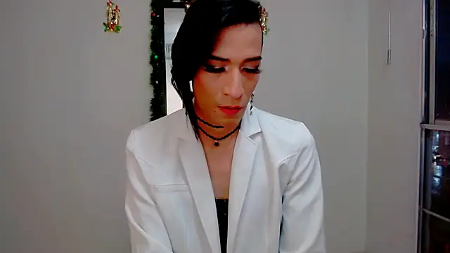 NovaNyx11 online show from 12-15-25, 11:10