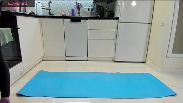 Snapshot of Katya_yoga chatting on 02-23-26, 04:14 Katya yoga online show from 02-23-26, 04:14