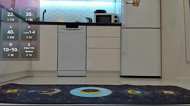 Snapshot of Katya_yoga chatting on 02-13-25, 04:22 Katya yoga online show from 02-13-25, 04:22