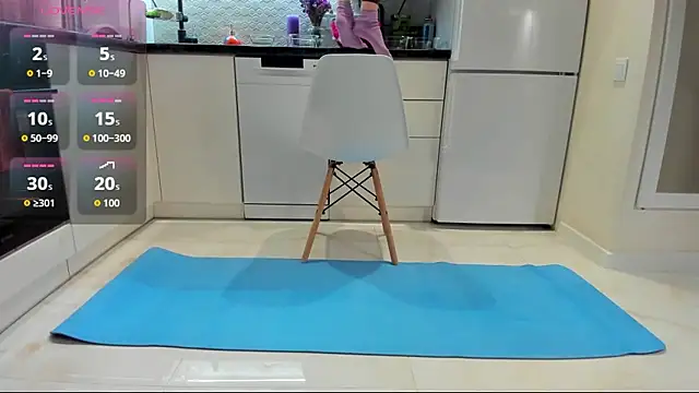 Snapshot of Katya_yoga chatting on 01-16-26, 04:49 Katya yoga online show from 01-16-26, 04:49