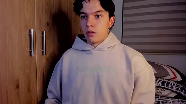 Mastrangelo xxx online show from 01-16-26, 04:05