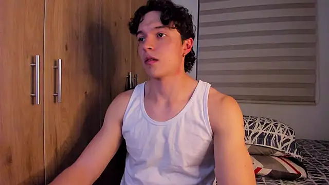 Mastrangelo xxx online show from 10-21-25, 04:56