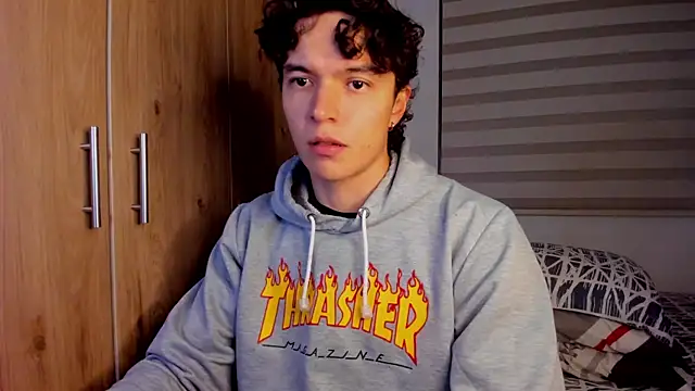 Mastrangelo xxx online show from 12-20-25, 03:53