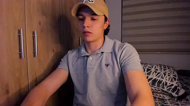 Mastrangelo xxx online show from 10-08-25, 04:14