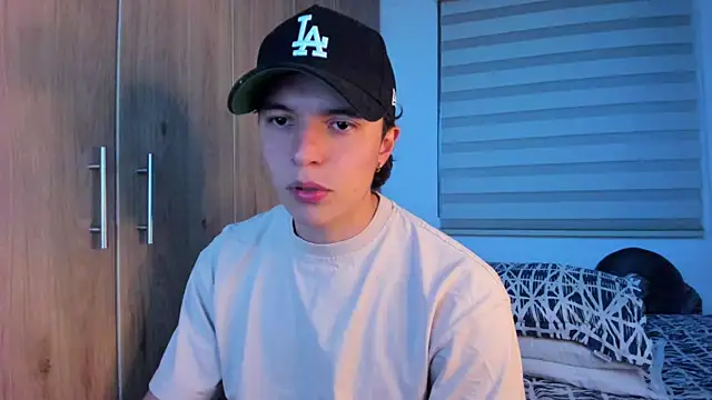 Mastrangelo xxx online show from 09-26-25, 03:24