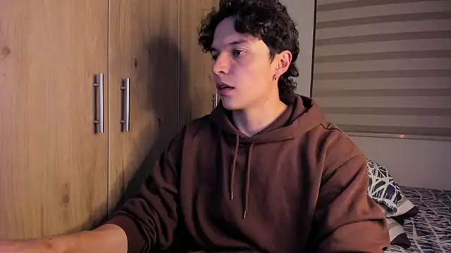 Mastrangelo xxx online show from 10-09-25, 04:24