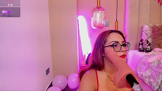 JessyCream online show from 02-15-25, 04:01