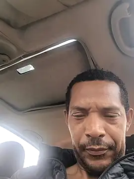 Renato571 online show from 09-30-25, 11:27