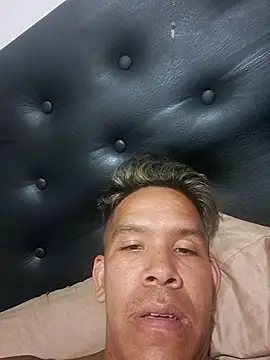 liamlara online show from 03-16-26, 04:09