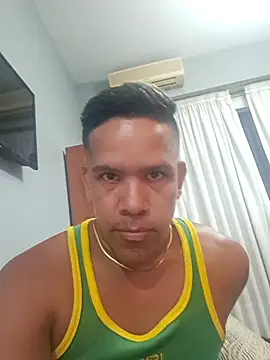 liamlara online show from 02-02-25, 03:54