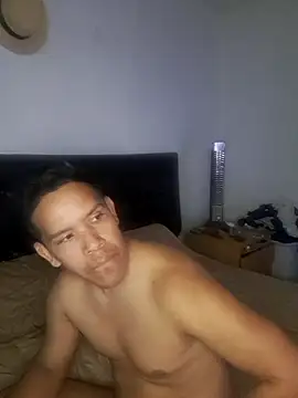 liamlara online show from 11-16-25, 11:41