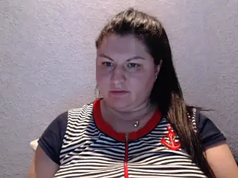 KiraSwee online show from 09-25-25, 04:46