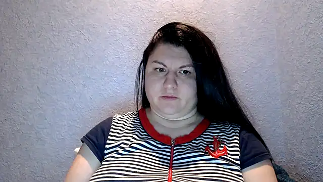 KiraSwee online show from 11-12-25, 05:28