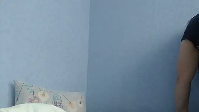 KiraSwee online show from 02-08-26, 09:07