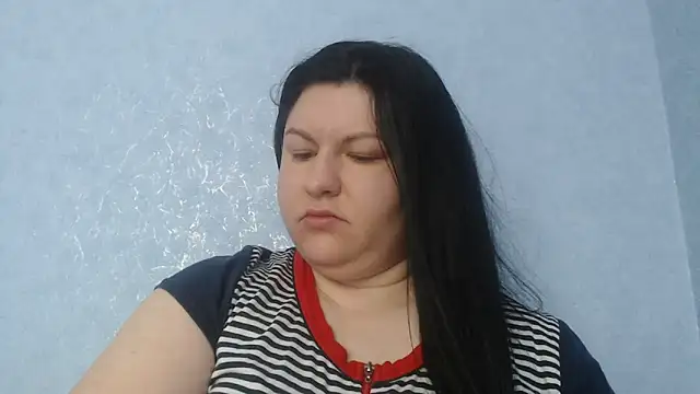 KiraSwee online show from 02-25-26, 06:57