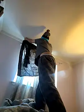 Damien55 online show from 12-04-25, 06:29