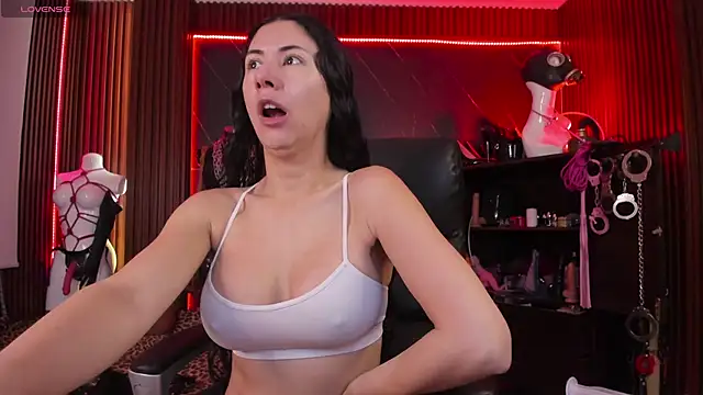 XiaQueen online show from 12-02-25, 11:12