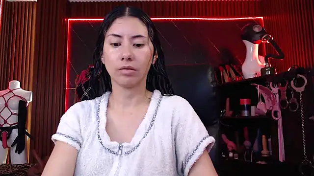 Snapshot of XiaQueen chatting on 09-22-25, 11:38 XiaQueen online show from 09-22-25, 11:38