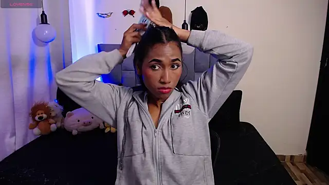 Alissemasiel online show from 11-26-25, 07:03