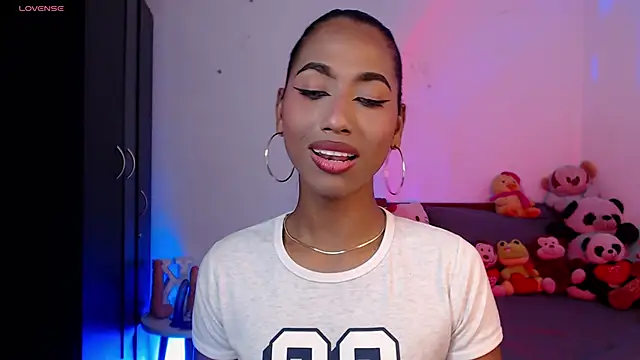 Alissemasiel online show from 11-24-25, 08:53