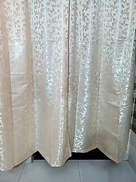 Snapshot of shubham_098765 chatting on 12-04-25, 06:51 shubham 098765 online show from 12-04-25, 06:51