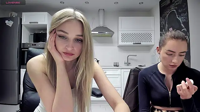 lisenok online show from 05-10-26, 07:16