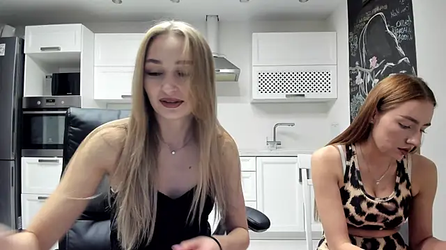 lisenok online show from 09-26-25, 09:10