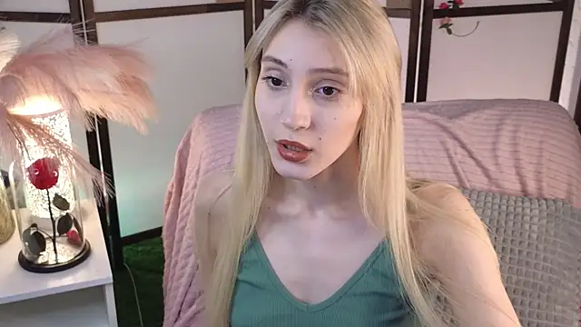 elliefrost online show from 02-18-25, 09:42