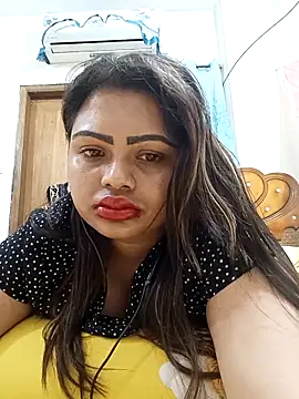 Snapshot of blue-berry07 chatting on 05-24-26, 03:17 blue-berry07 online show from 05-24-26, 03:17